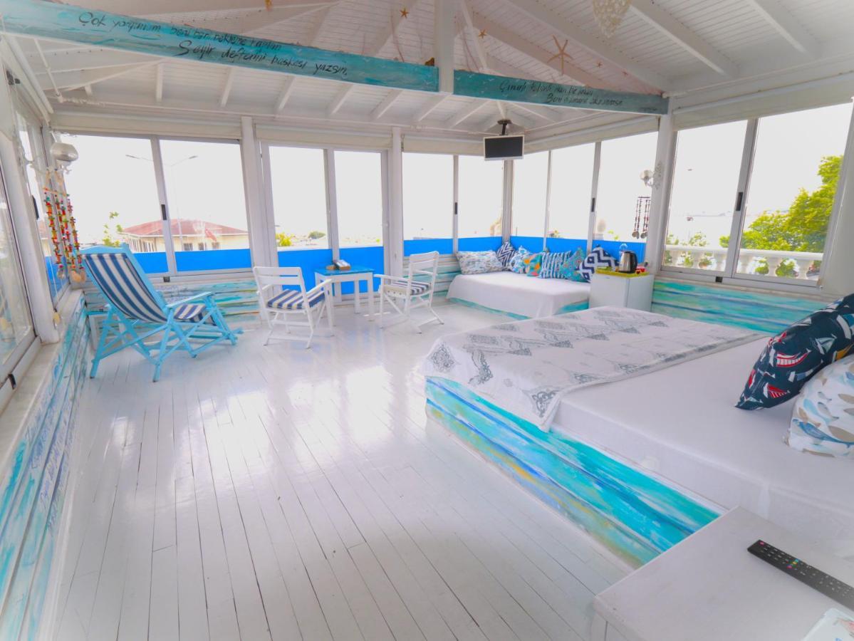 Denizkizi Butik Otel Küçükkuyu Ngoại thất bức ảnh