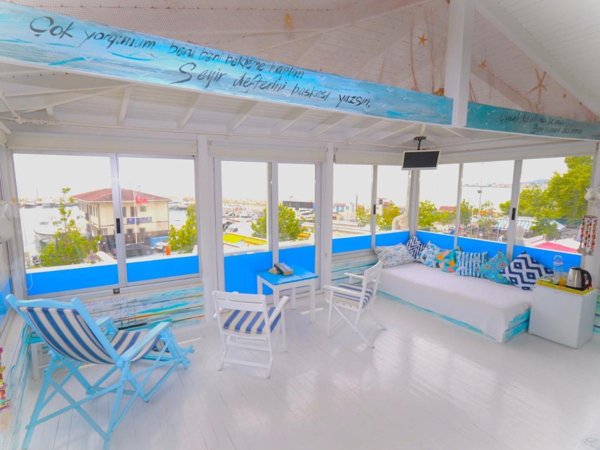 Denizkizi Butik Otel Küçükkuyu Ngoại thất bức ảnh