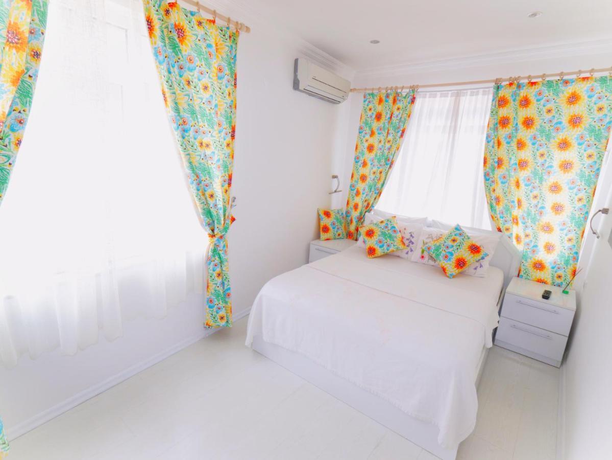 Denizkizi Butik Otel Küçükkuyu Ngoại thất bức ảnh