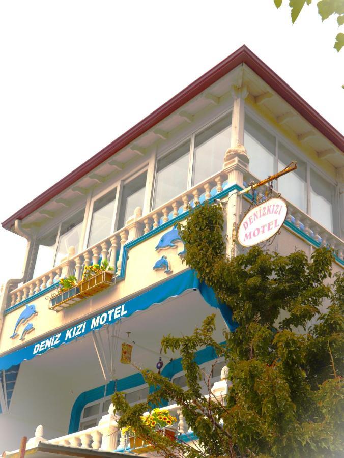 Denizkizi Butik Otel Küçükkuyu Ngoại thất bức ảnh
